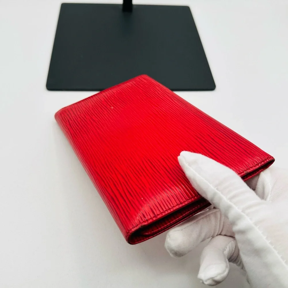 Louis Vuitton Long Epi Tri Fold Wallet - Picture 3 of 13